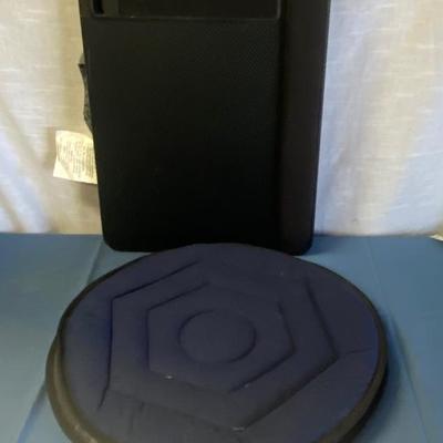 Swivel Seat and Lap Desk