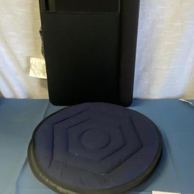 Swivel Seat and Lap Desk