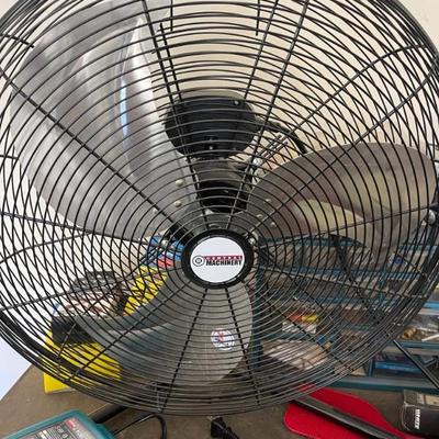 Fan garage 