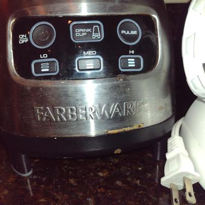 Collection of Small Appliances- Electric Kettle, Blender, Salad Shooter