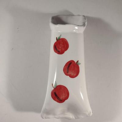 Pushaw Pond Pottery Wall Pocket with Apple Design- Approx 8" x 3"