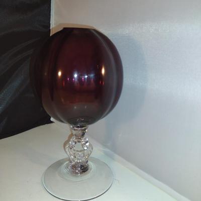 Cambridge Amethyst Glass Ivy Bowl with Keystone Stem