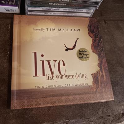 COUNTRY AND FIFTIES MUSIC ON CD