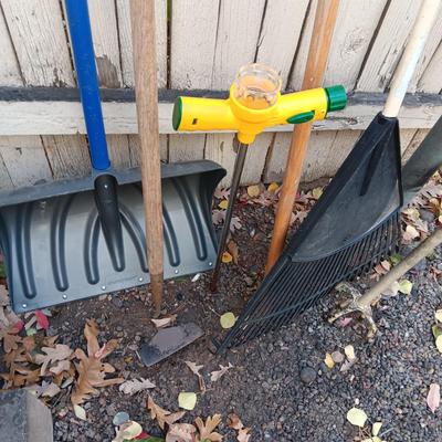 SNOW SHOVEL AND YARD TOOLS
