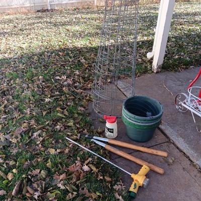 TOMATO CAGES, LOPPERS, ROOT FEEDER, SPRAYER AND FLOWER POTS