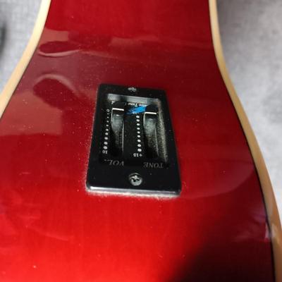 MONTANA EM105C-CS TIGER RED BURST ACOUSTIC ELECTRIC GUITAR PLUS CASE
