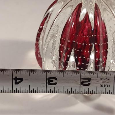 Vintage Monte Dunlavy Art Glass Controlled Bubble Red Ribbed Paperweight- Approx 3 1/2" Tall