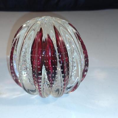 Vintage Monte Dunlavy Art Glass Controlled Bubble Red Ribbed Paperweight- Approx 3 1/2" Tall