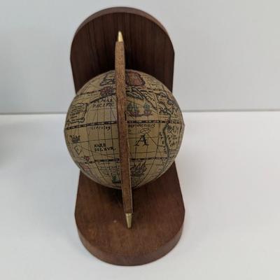 Vintage Old World Bookends Wood With Metal Axis