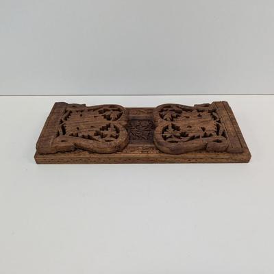 Adjustable Vintage Carved Wooden Book Holder Foldable Sides