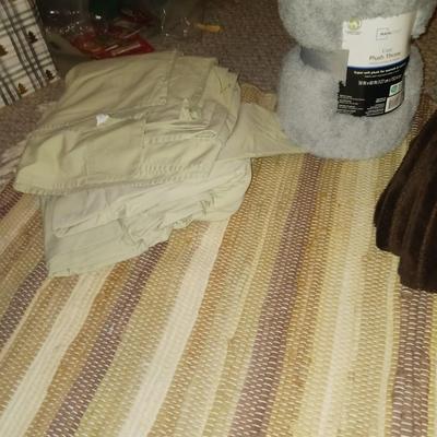 THROW RUG AND 2 THROW BLANKETS PLUS A SET OF QUEEN SHEETS