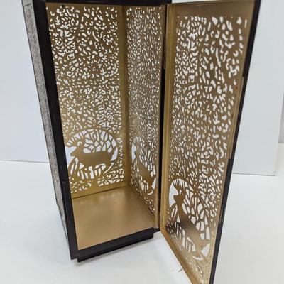 Cut Out Metal Table Top Lantern With Deer Design