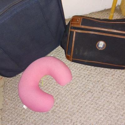 SUITCASE, CARRY ON BAG AND NECK PILLOW