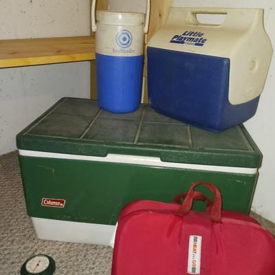 FOOD AND BEVERAGE COOLERS