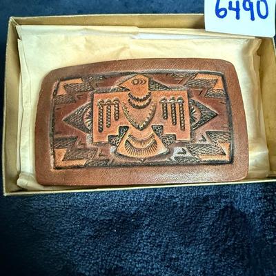 Leather belt buckle