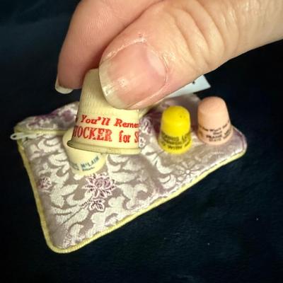 Plastic thimbles with advertising