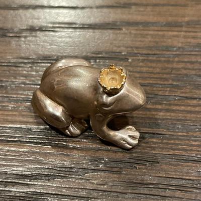 Vilmain & Klinger sterling frog with gold crown