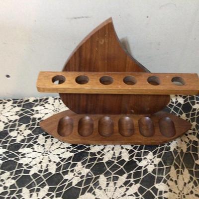 Wood Sailboat Pipe Holder