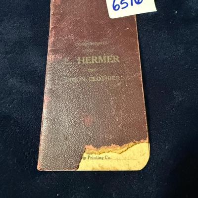 ER Hermer union clothes