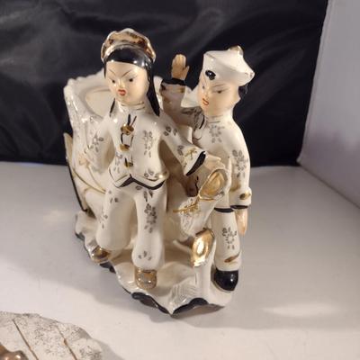 Painted Ceramic Asian Design Storage Jar with Lid