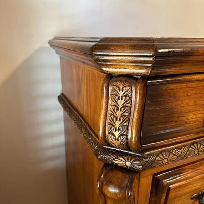 6 FELT LINED DRAWER CHEST