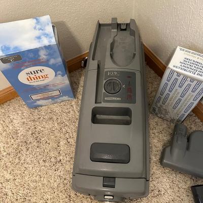 ELECTROLUX EPIC 6500 SR CANISTER VACUUM