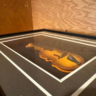 SCALED MODEL STRING INSTRUMENTS IN SHADOW BOX FRAMES