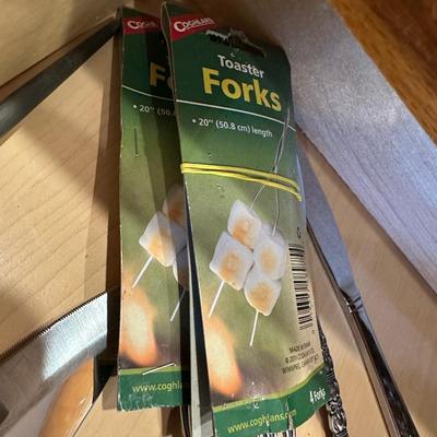 VARIOUS CUTLERY