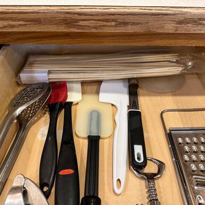 KITCHEN UTENSILS