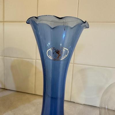 VARIETY OF VASES