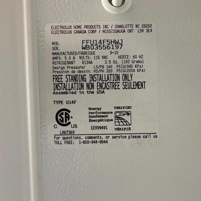 FRIGIDAIRE UPRIGHT FREEZER