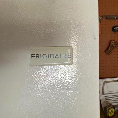 FRIGIDAIRE UPRIGHT FREEZER