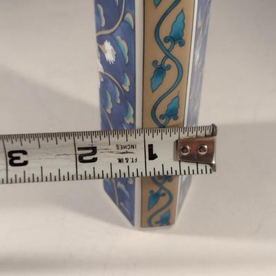 Vintage Takahashi San Francisco Hand Decorated Porcelain Vase- Approx 6" Tall