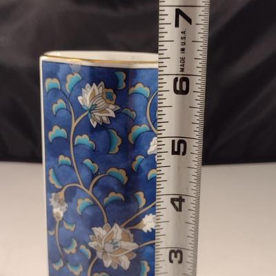 Vintage Takahashi San Francisco Hand Decorated Porcelain Vase- Approx 6" Tall
