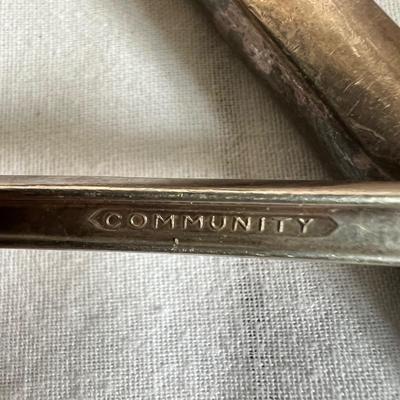 Oneida Community 'Sweet Briar' & 'Evening Star' Flatware Sets (K-RG)