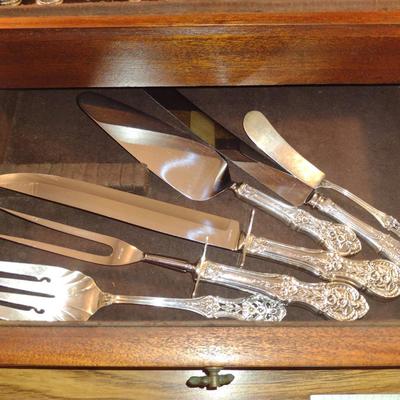 International Sterling Silver Silverware with Wooden Storage Box- Approx Weight 1,941 Grams