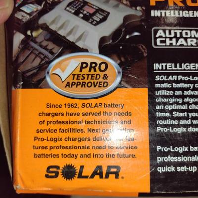 Solar Pro-Logix Battery Charger/Maintainer