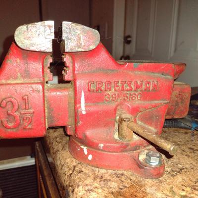Craftsman 3 1/2" Bench Vise
