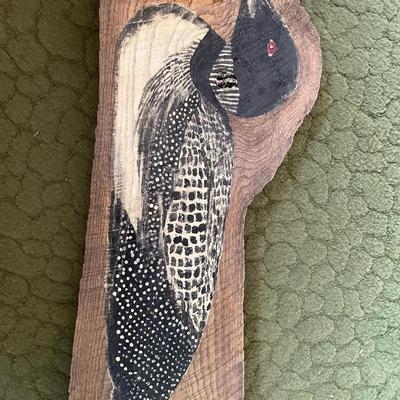 Loon wood decor