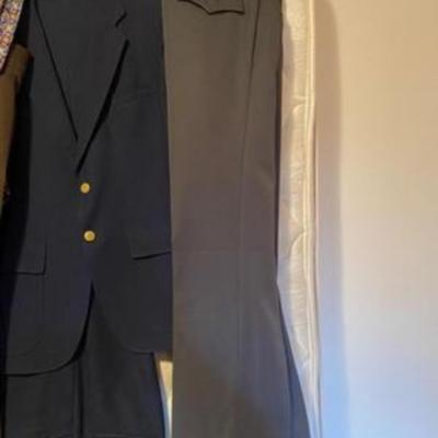 AUSTIN AND REED SUIT, MENS TIES AND DRESS PANTS