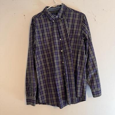 Patagonia, Tommy Hilfiger, Chaps and Other Men’s Shirts - Sizes L-XL (O-DZ)