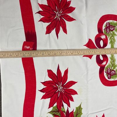 Vintage Christmas 100% cotton Tablecloth rectangle
