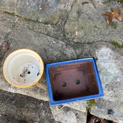 Pottery Birdhouse Plus Plant Pots (Y-RG)