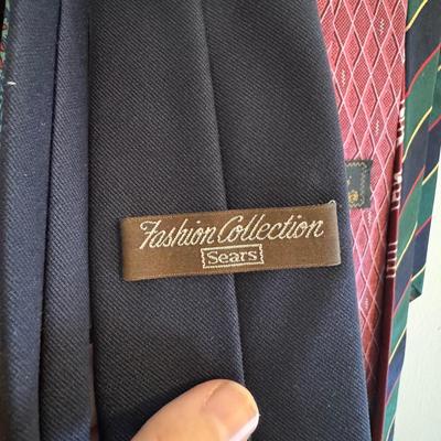 Men’s Dress Coats, Pants, and Ties - Sizes L-XL (O-DZ)