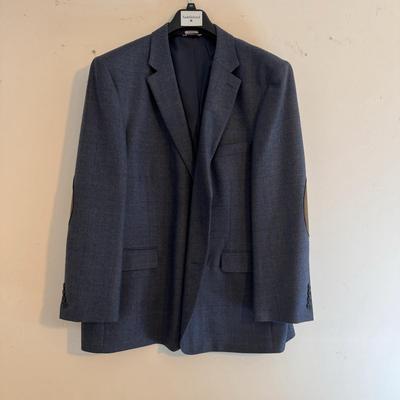 Men’s Dress Coats, Pants, and Ties - Sizes L-XL (O-DZ)