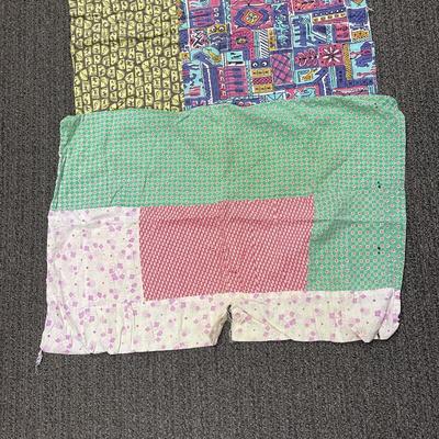 Vintage linen lot - 1 napkin & 3 pillow cases