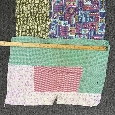 Vintage linen lot - 1 napkin & 3 pillow cases