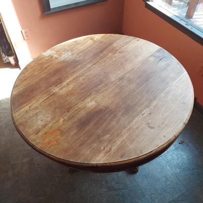 Solid Wood Round Claw Foot Dining Table (K-BBL)