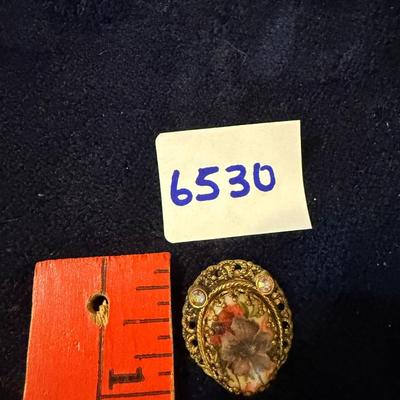 1 clip earring