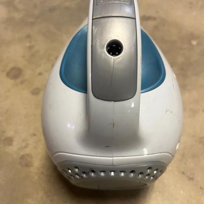 Hoover Carpet Cleaner & Black & Decker Cordless Vacuum (B1-MG)